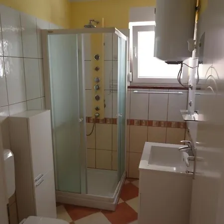 Ferienwohnung Fuer 4 Personen Ca 40 Qm In Medulin, Istrien Suedkueste Von Istrien - B60171 Medulin