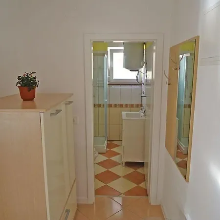 Appartement Ferienwohnung Fuer 4 Personen Ca 40 Qm In Medulin, Istrien Suedkueste Von Istrien - B60171